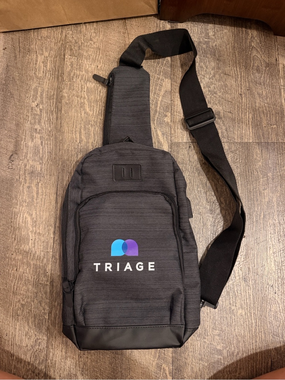 LEED’S TRIAGE Black Charcoal One-Shoulder Sling Crossbody Bag